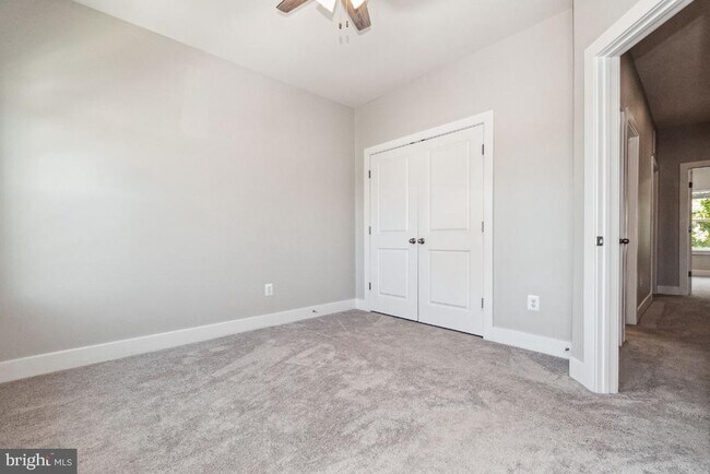 Building Photo - 8311 Amber Beacon Cir