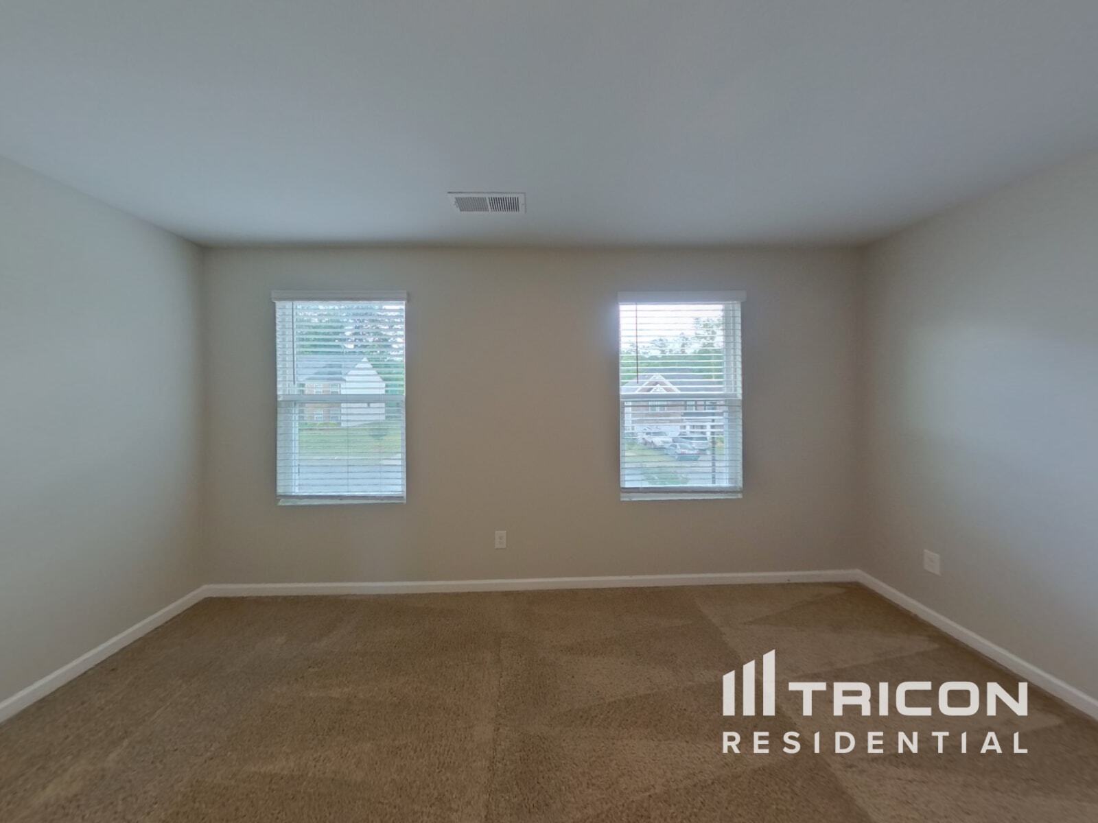 Building Photo - 1071 Bluecoat Cir
