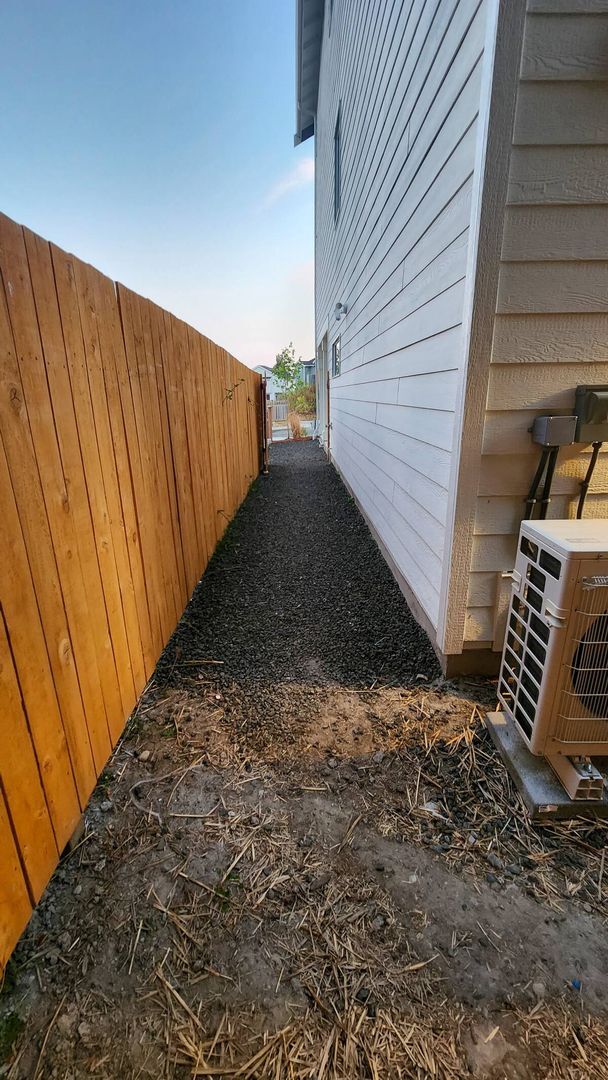 Building Photo - 1044 NW Dragonstone St