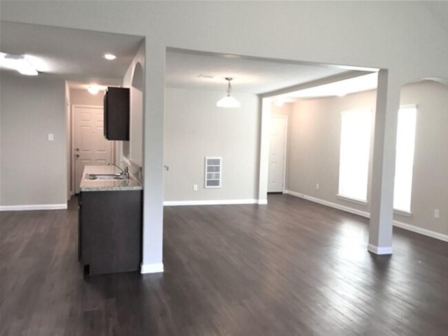 Building Photo - 15450 Bammel Oaks Ct