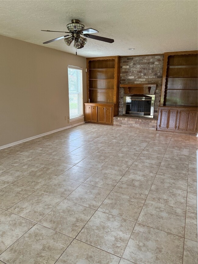 Building Photo - 6922 Addicks Clodine Rd