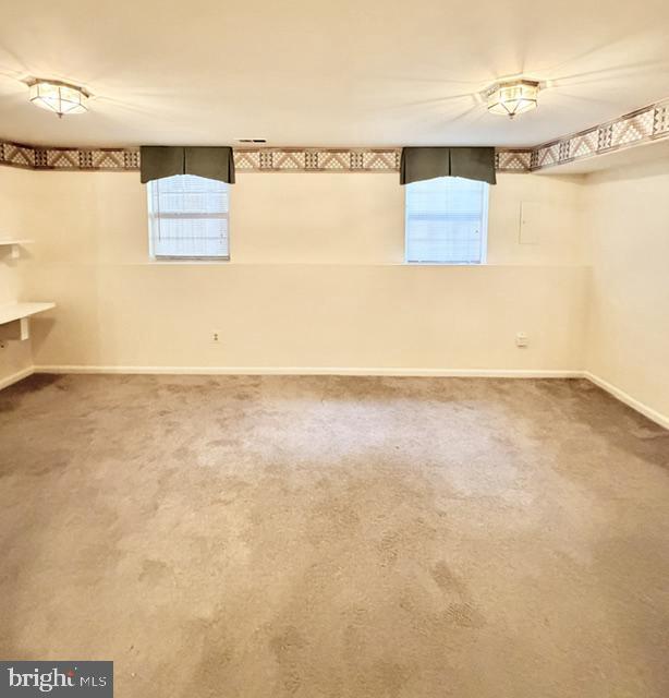 Building Photo - 45572 Whitcomb Square