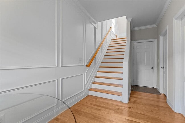 Building Photo - 2744 Blakely Dr NE