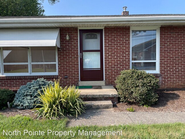 Building Photo - 3 br, 1 bath House - 105 Chestnut St.