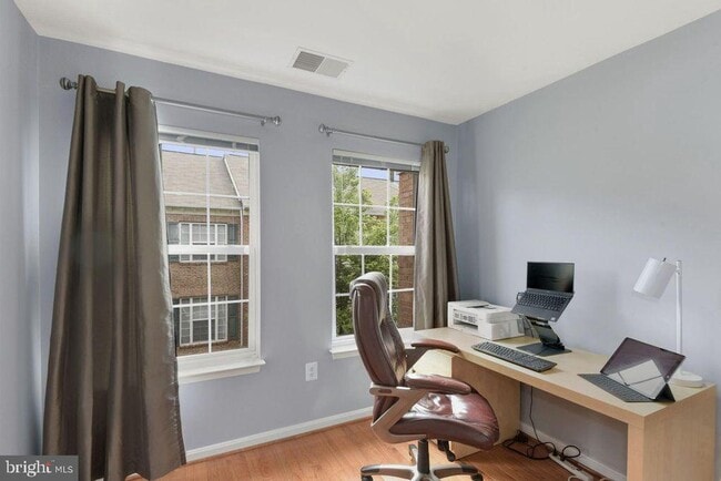 Building Photo - 2366 Huntington Station Ct