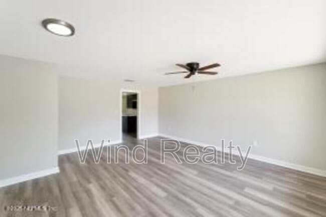 Building Photo - 4822 Merrimac Ave