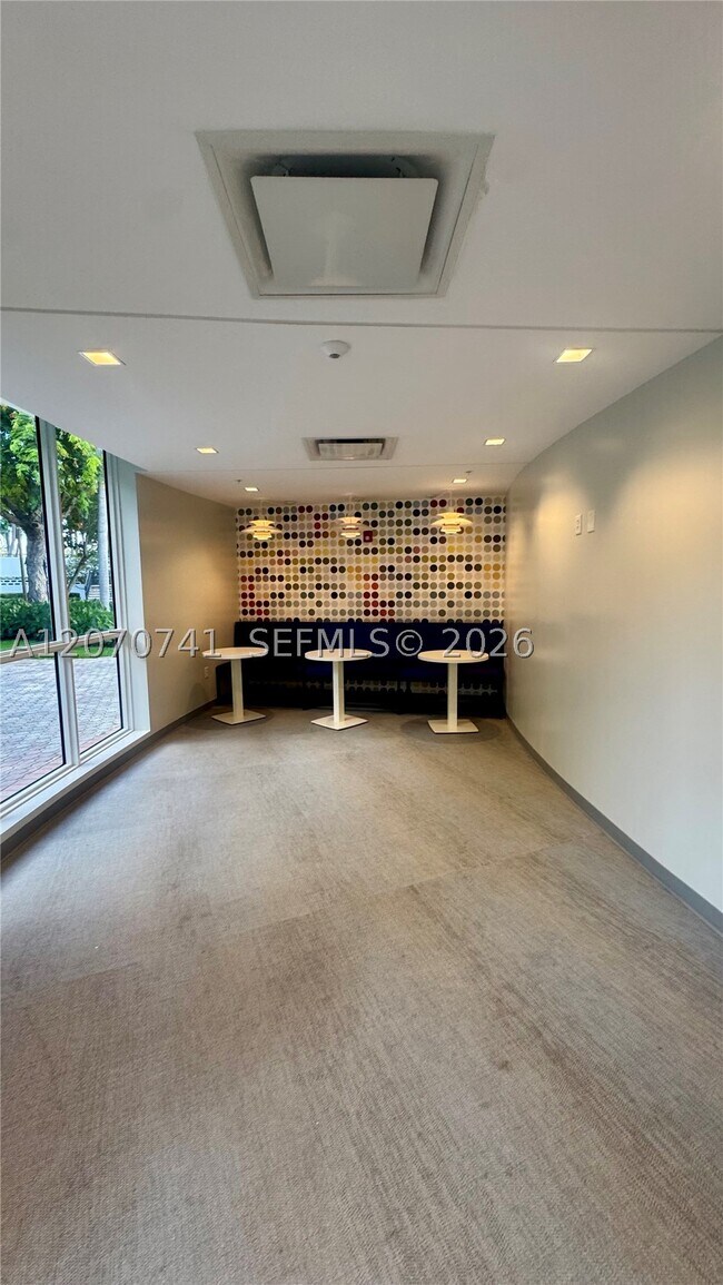 Building Photo - 600 Three Islands Boulevard