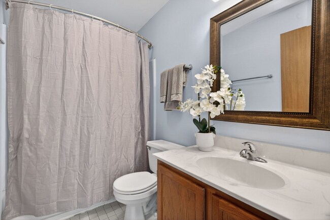 Building Photo - 2167 Rossiter Pkwy