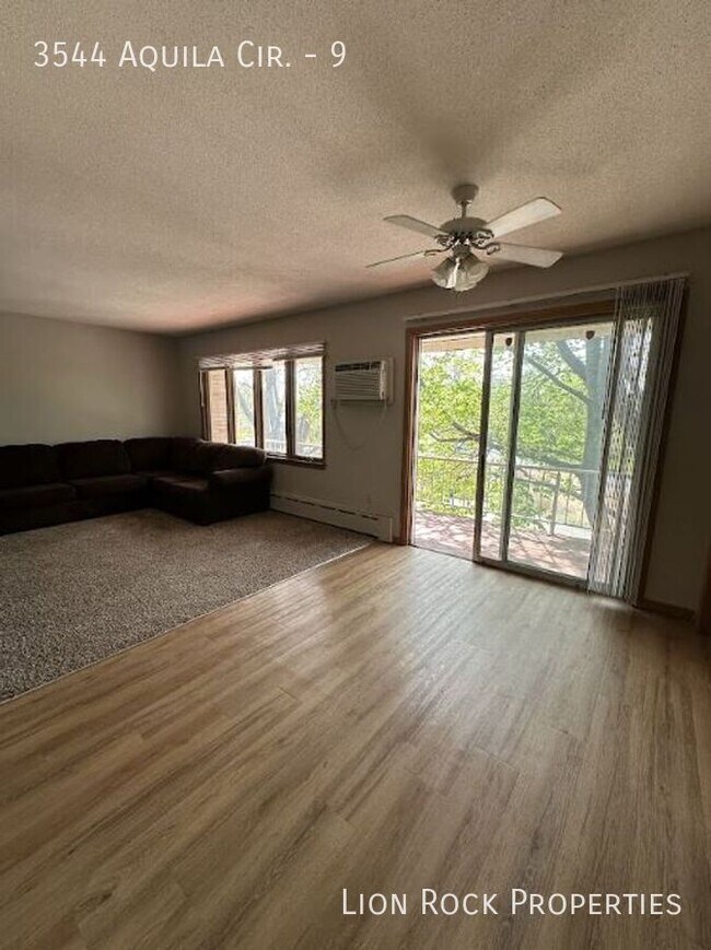 Building Photo - 3544 Aquila Cir