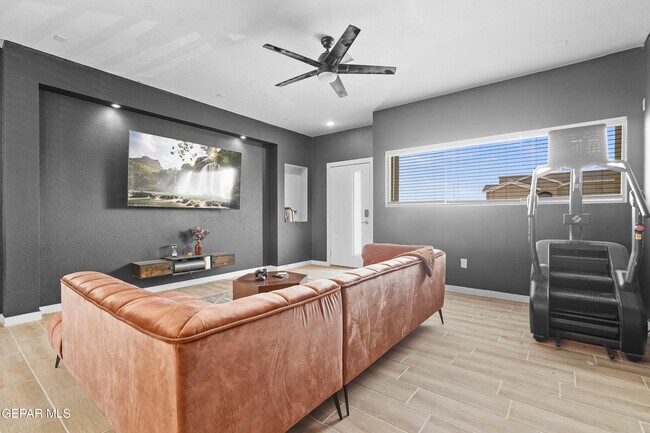 Building Photo - 12369 Polo Norte Dr
