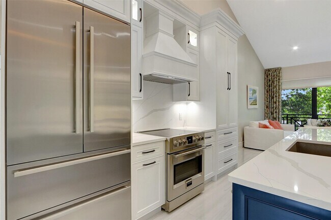 Building Photo - 1575 S Ocean Ln