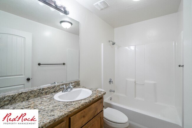 Building Photo - 2075 S Sir Monte Dr