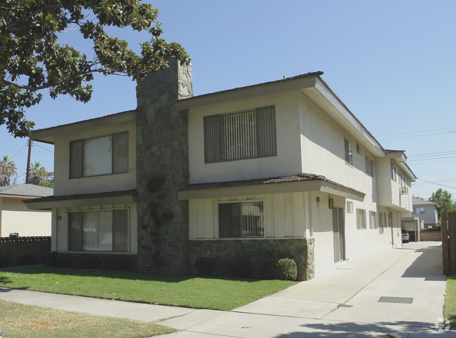 Primary Photo - 432 N Monterey St