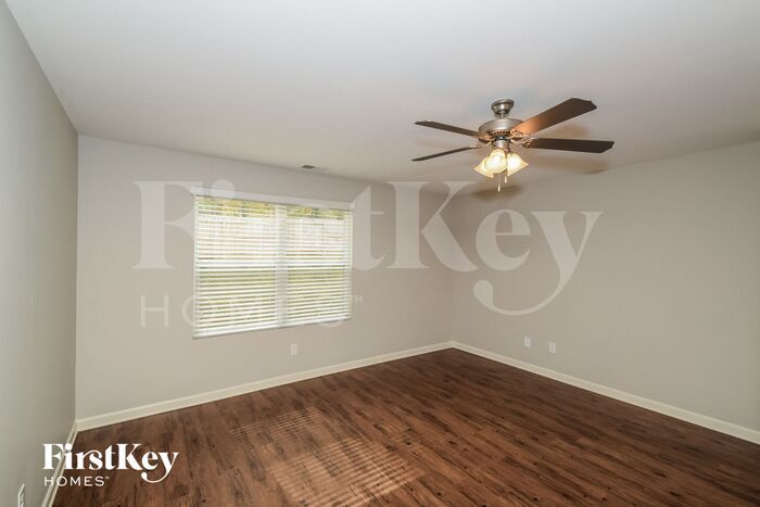 Building Photo - 11549 Cedar Glades Dr
