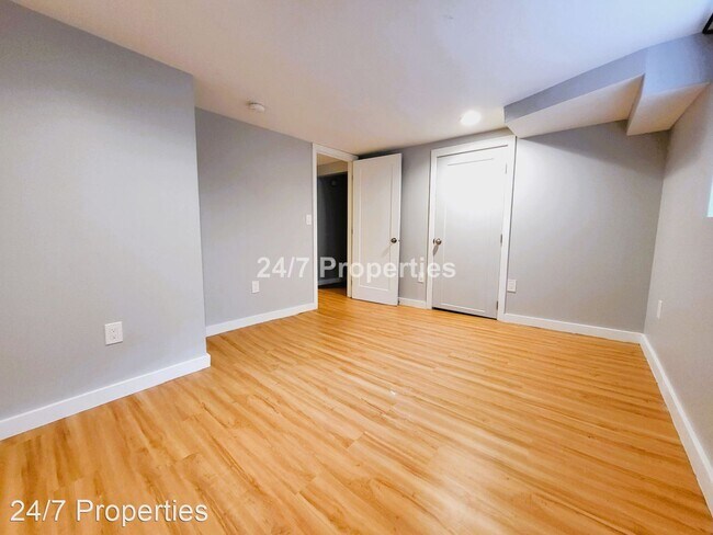 Building Photo - 4 br, 2 bath House - 1020 N Holland Ave