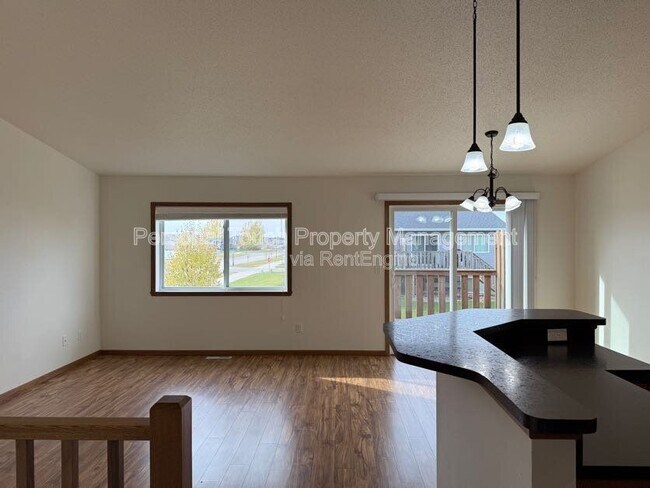 Building Photo - 2380 5th St W