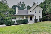 Building Photo - 136 Poole Bridge Dr