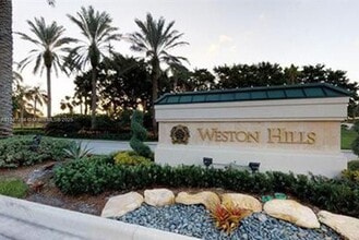 Building Photo - 1825 Victoria Pointe Cir