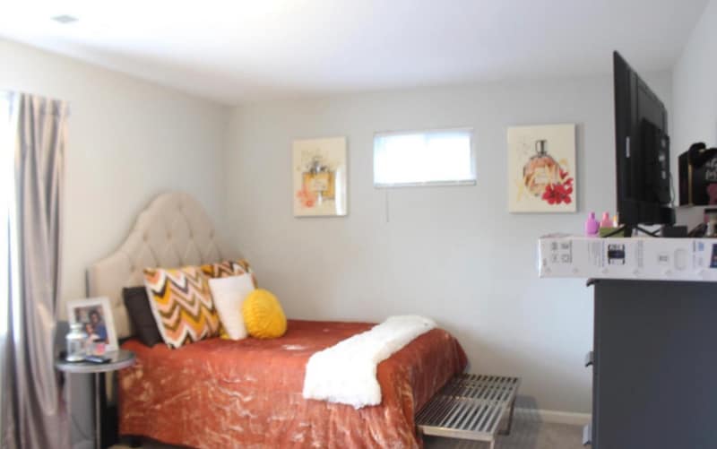 Building Photo - 1 Doewood Ln