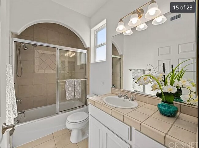 Building Photo - 5703 Laurel Canyon Blvd