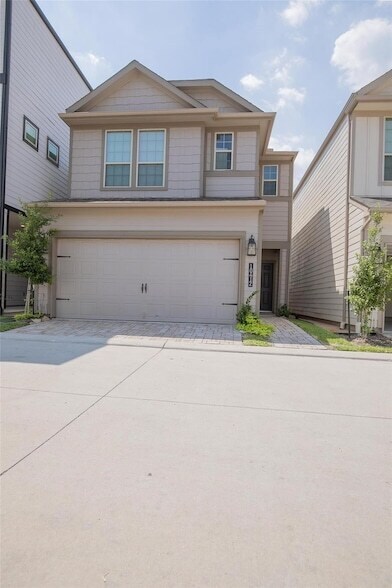 Primary Photo - 10412 Marston Vineyard Dr