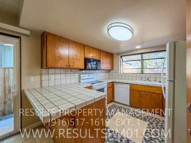 Building Photo - 3 Bedroom Cul de Sac Home in Rocklin