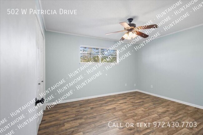 Building Photo - 502 W Patricia Dr