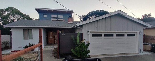 Building Photo - 163 Deepstone Dr