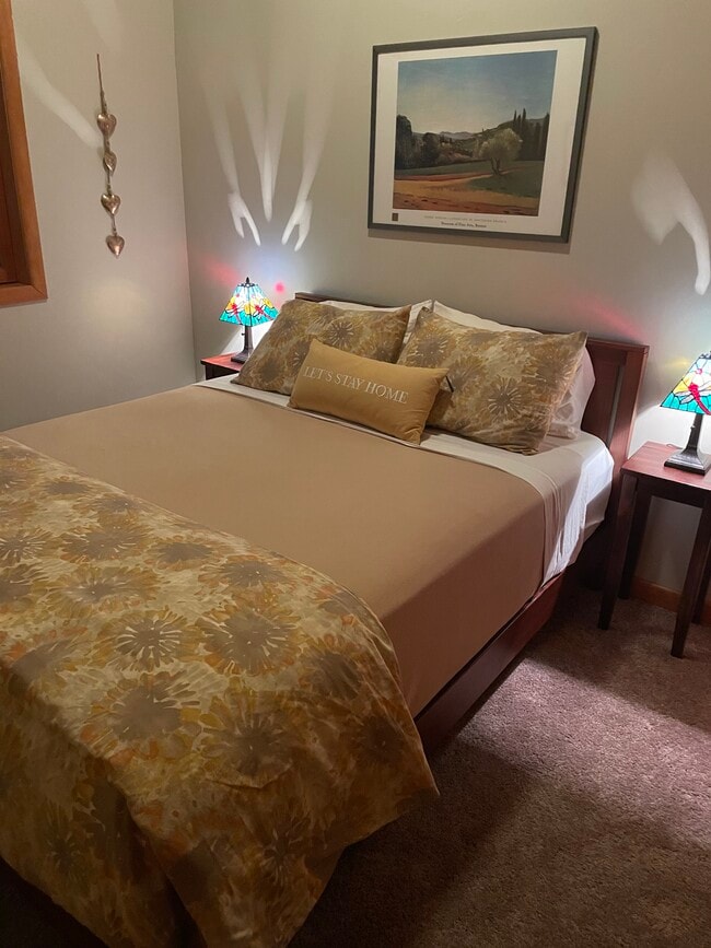 Building Photo - 28625 Willow Rd