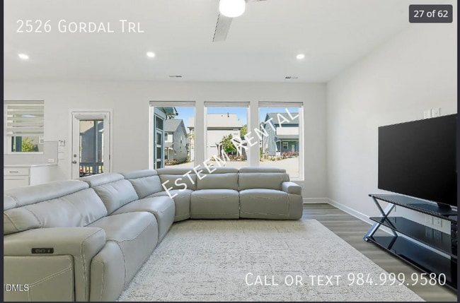 Building Photo - 2526 Gordal Trl