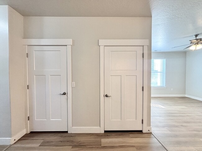 Building Photo - 13084 S Tortola Dr