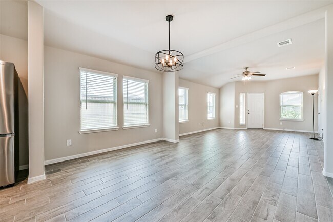 Building Photo - 13114 Dalvay Beach Dr