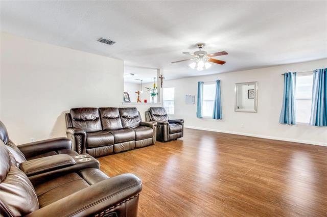 Building Photo - 5005 Village Stone Ct