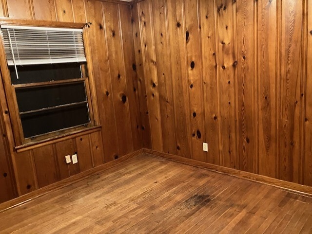 Building Photo - 2055 North Dr