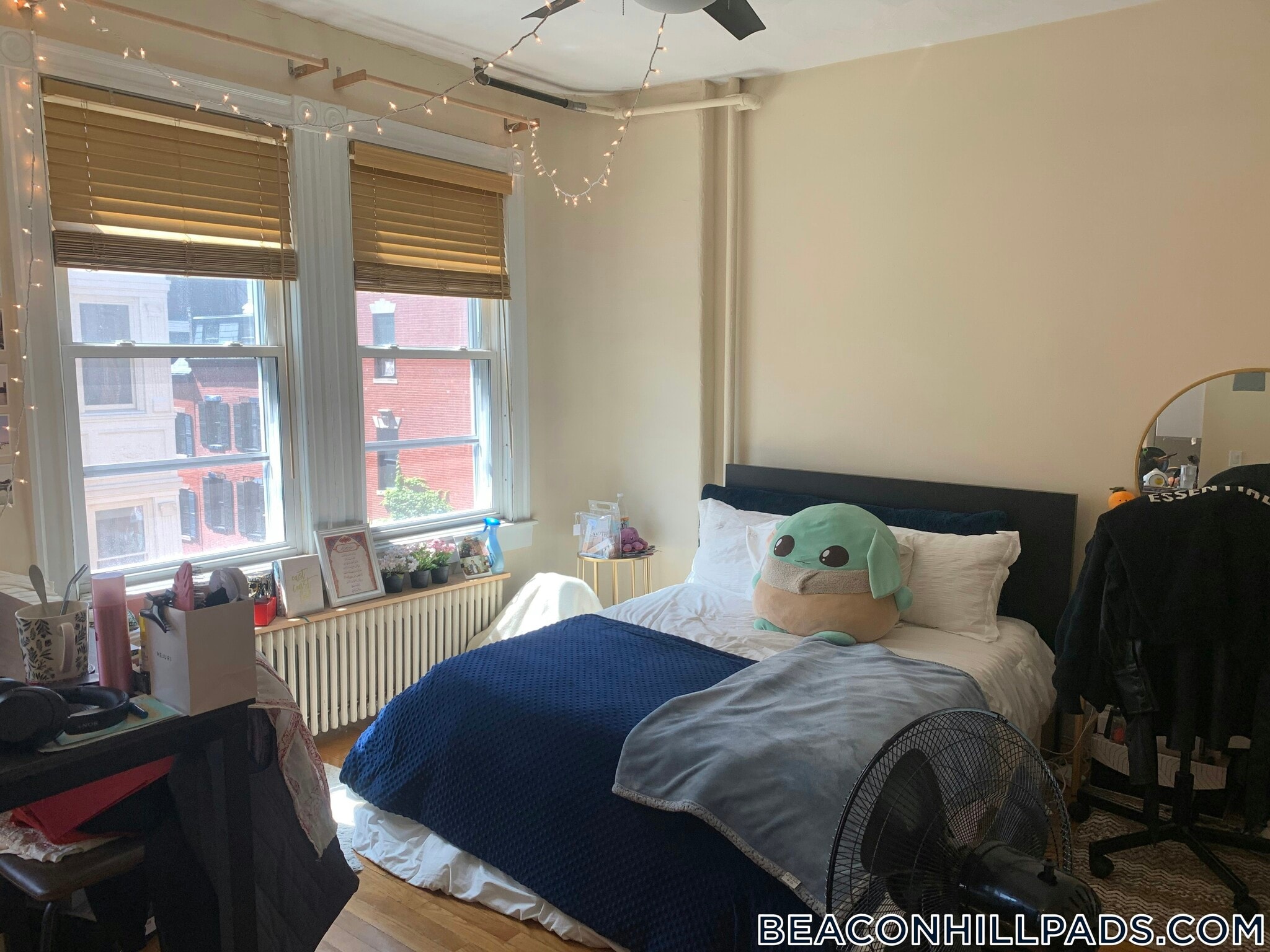 Building Photo - 108 Myrtle St