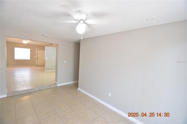 Building Photo - 12203 N 9th St