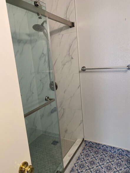 Building Photo - 16 Calle de Rodeo