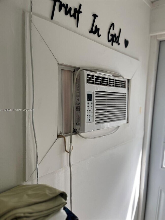 Building Photo - 13485 SW 28th St