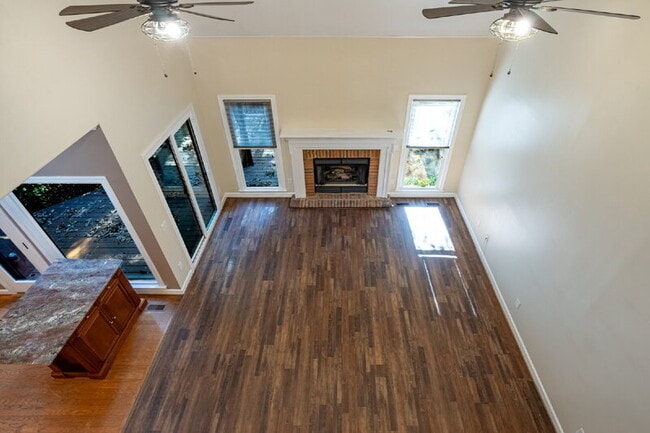 Building Photo - 3 Buckingham Ct