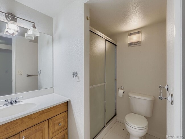 Building Photo - Charming and Historic 3 bedroom home