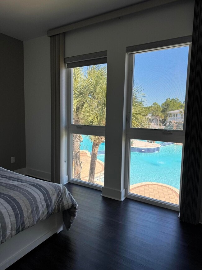 Building Photo - 59 Cypress Breeze Blvd S