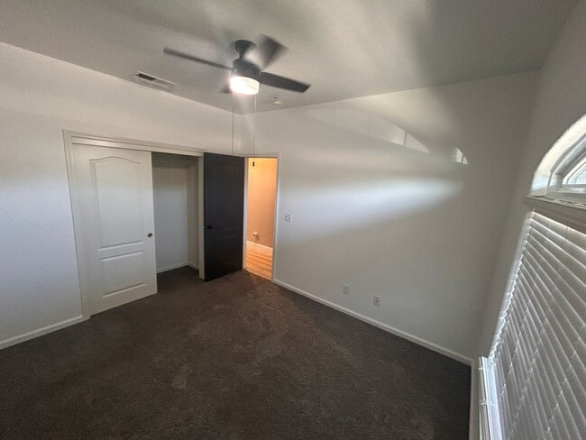 Building Photo - Designer living with extra solar panels in North Hanford.