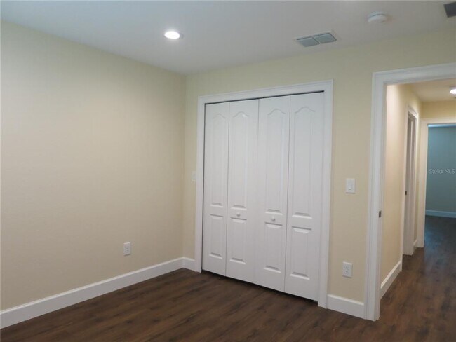 Building Photo - 36426 Tanner Ln