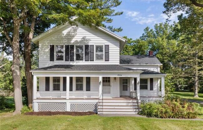 Primary Photo - 1904 Penfield Rd