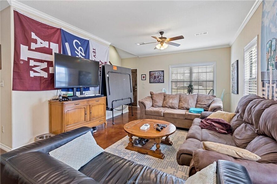 Building Photo - 6801 Appomattox Dr