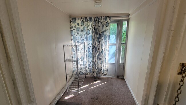 Building Photo - Great 1 bedroom in Germantown