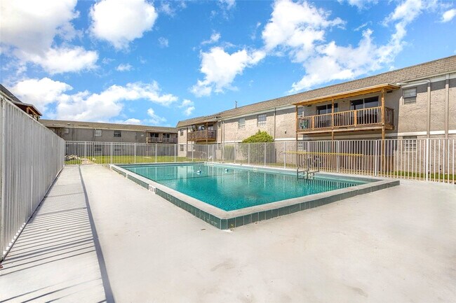 Building Photo - 2785 L B McLeod Rd