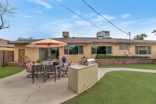 Building Photo - Rates Vary: $4,495 - $9,995