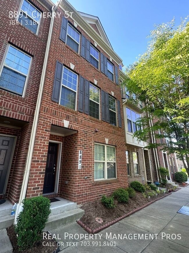Building Photo - 8891 Cherry St