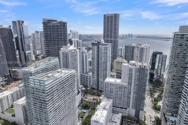 Building Photo - 1100 S Miami Ave